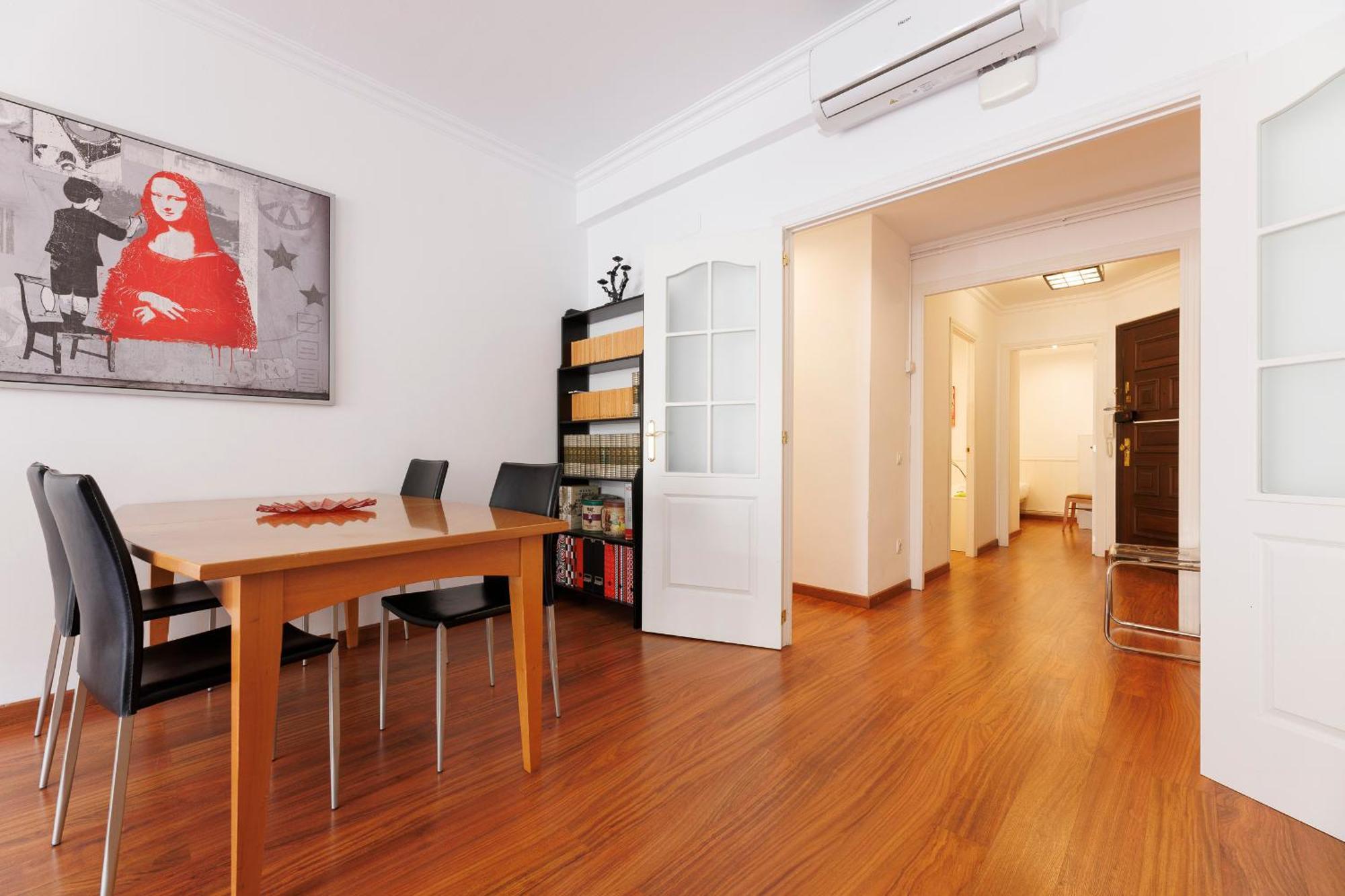 ברצלונה Aparteasy - Private Terrace, 3-Bedroom Apartment מראה חיצוני תמונה