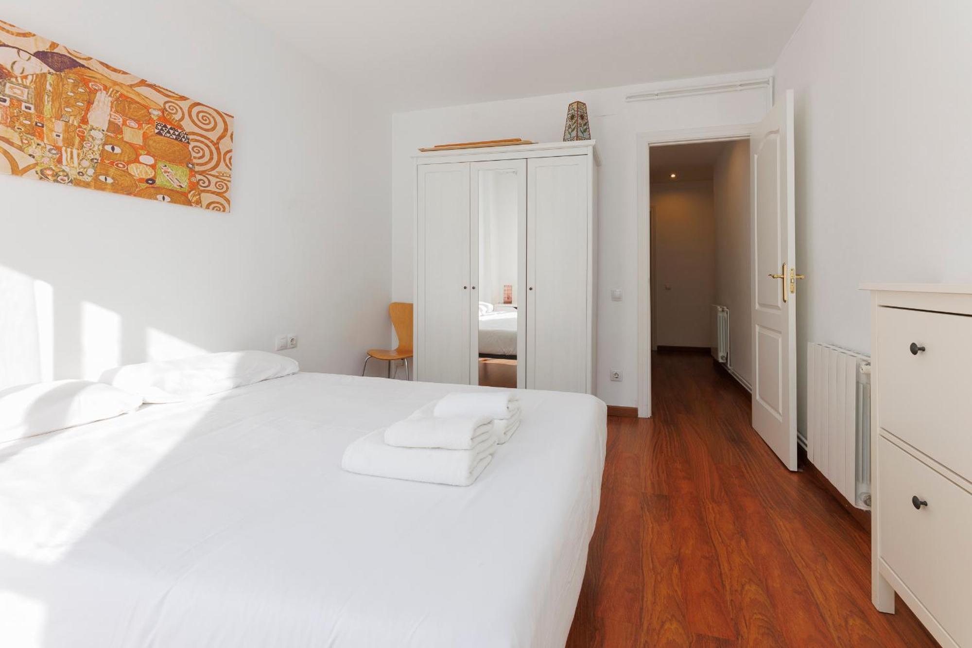 ברצלונה Aparteasy - Private Terrace, 3-Bedroom Apartment מראה חיצוני תמונה